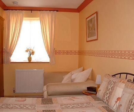 Greenways Lodge, Stansted Airport. בישופס סטורטפורד חדר תמונה